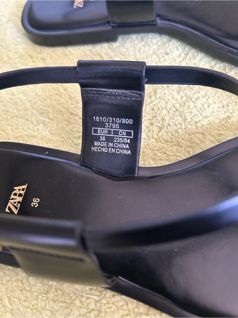 Zara Black Strappy Toe-Ring Sandals with Gold Accent - Picture 10 of 11